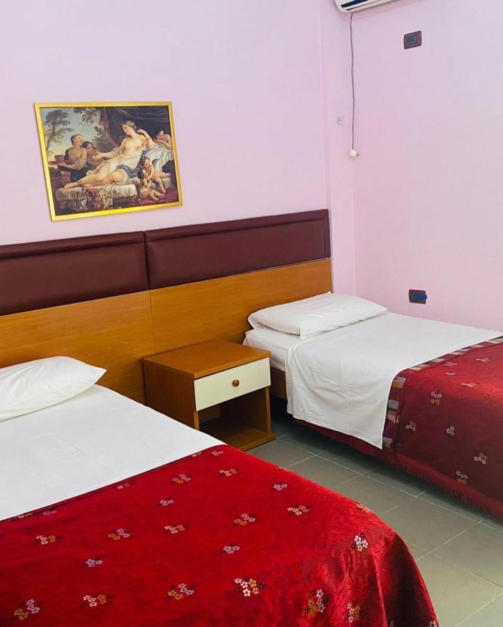 Hotel Edland Vlorë Exteriör bild