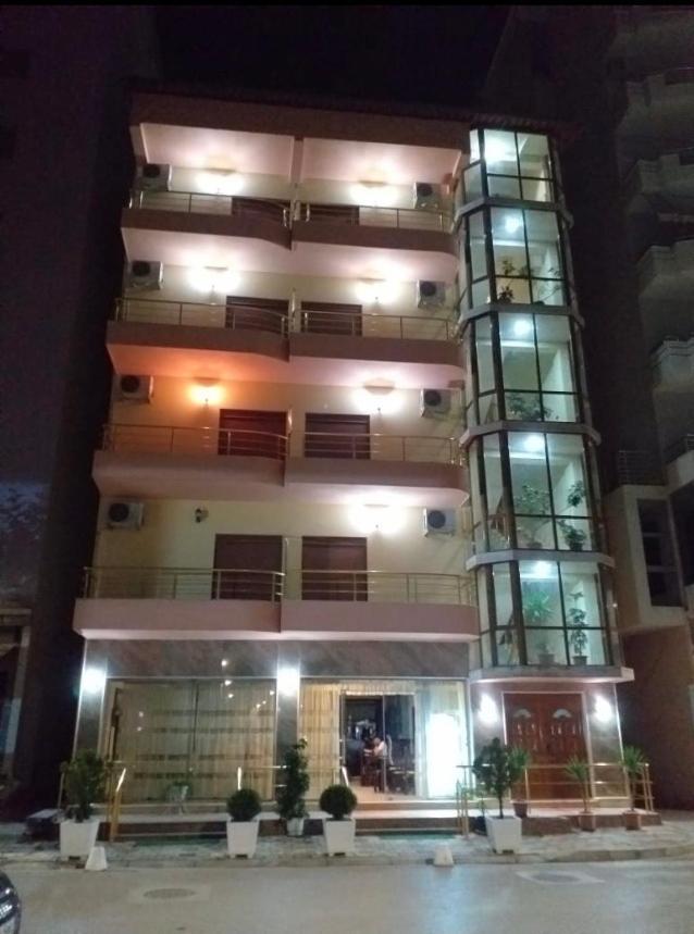 Hotel Edland Vlorë Exteriör bild