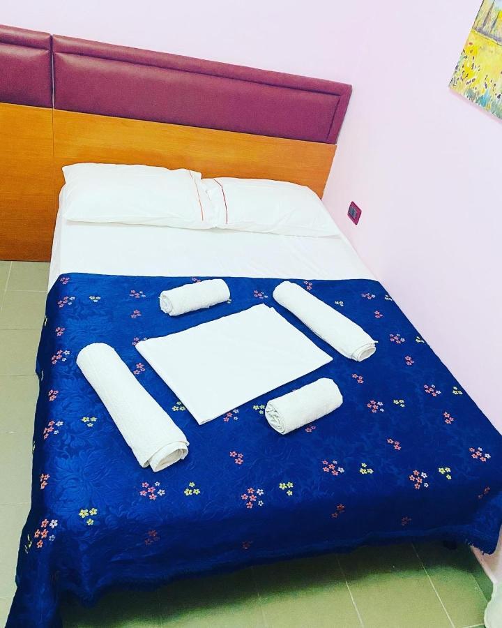 Hotel Edland Vlorë Exteriör bild